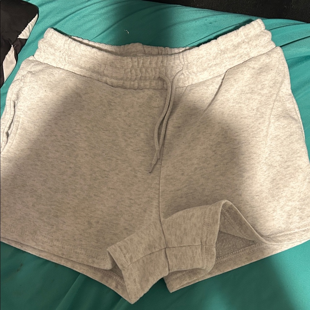 Refuge Light Gray Casual Shorts